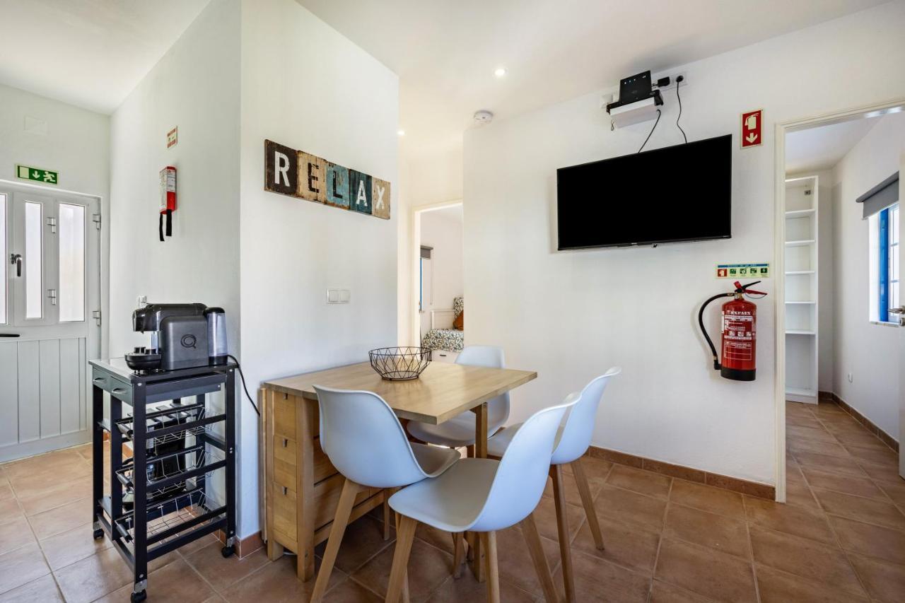 Salema Beach House Bagian luar foto